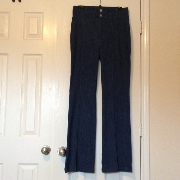 Bcbg high waisted bell bottom jeans - Picture 1 of 6
